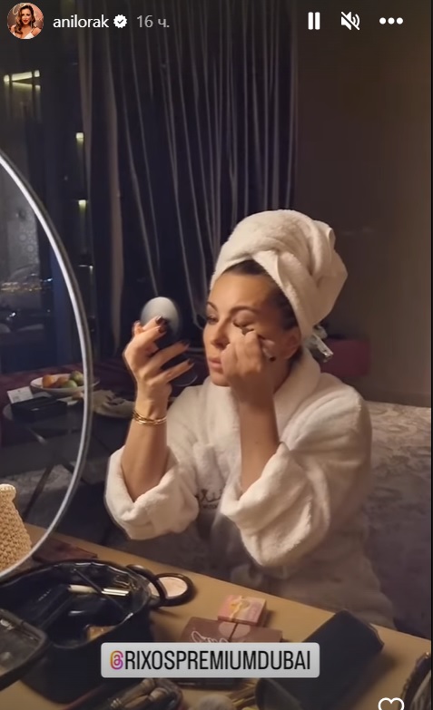 Зрадниця Ані Лорак після відміни концертів поїхала з РФ: де зараз співачка